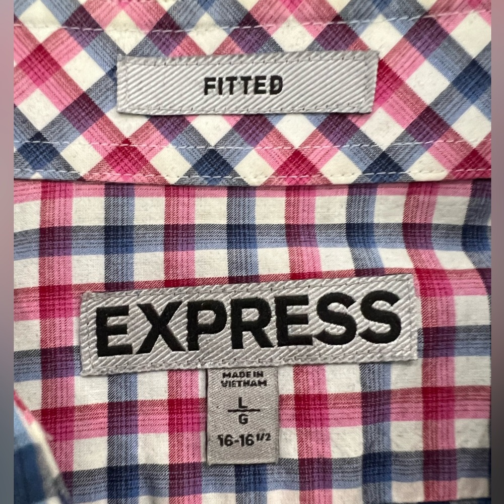 Express Men, Casual Button Down In Size Large - image 4